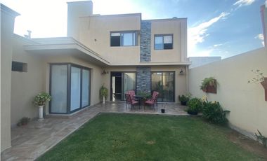 VENDO CHALET  MODERNO EN B PRIVADO PINAR DEL SOL VI MAIPU GUTIERREZ