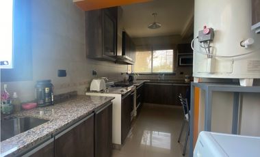 VENDO CHALET  MODERNO EN B PRIVADO PINAR DEL SOL VI MAIPU GUTIERREZ