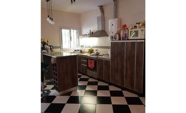 Casa quinta en venta en Gomez (brandsen)
