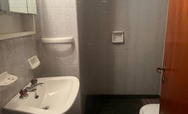 Chalet en venta en Bernal Oeste