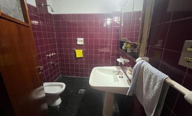 Chalet en venta en Bernal Oeste