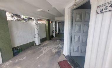 Chalet PH en venta en Barrio Luna