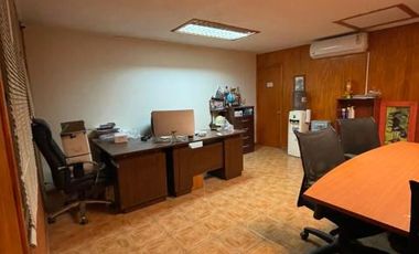 Calle Uno/Calle Tres - Casa - Venta