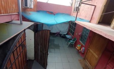 Calle Uno/Calle Tres - Casa - Venta