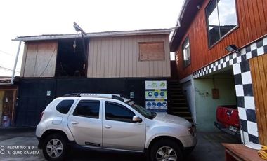 Calle Uno/Calle Tres - Casa - Venta