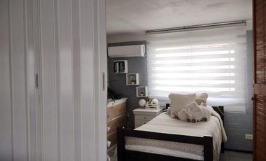 Del Parque/Sierra Agua Colorada - Casa - Venta