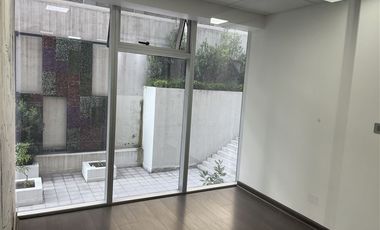 Oficina en Arriendo en Av. Las Condes/Lo Fontecilla