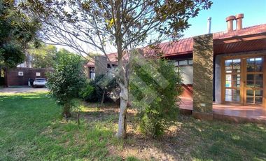 Casa en Venta en Santa Adriana con Autopista ruta78