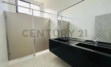 Alquilo Local Comercial 64 m2, planta alta. La Aurora, Daule