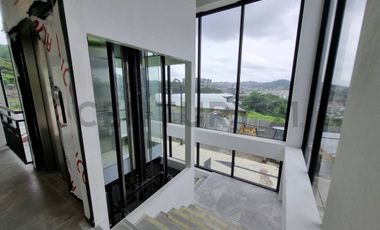 Alquilo Local Comercial 64 m2, planta alta. La Aurora, Daule