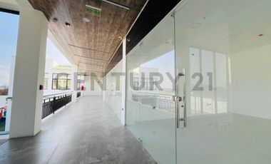 Alquilo Local Comercial 64 m2, planta alta. La Aurora, Daule