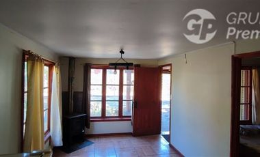 Casa en Arriendo en Los LLeuques, Recinto