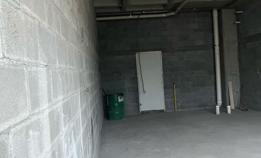 Local comercial plaza Vantash /  venta / colonia Miravalle  6,500,000