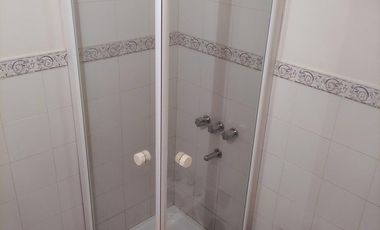 Departamento en ALQUILER 2Amb baño con box de ducha IMPECABLE recoleta