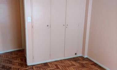 Departamento en ALQUILER 2Amb baño con box de ducha IMPECABLE recoleta