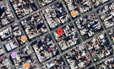 Casa en venta - 3 Dormitorios 3 Baños - 220Mts2 - Junín