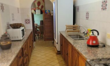 Casa en venta - 3 Dormitorios 3 Baños - 220Mts2 - Junín
