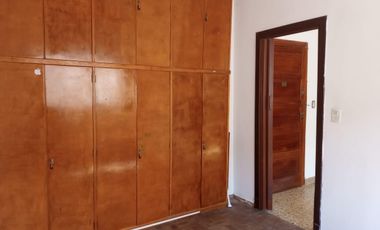 Alquiler Departamento 2 Amb. en Ramos Mejia Buen Estado y Ubicación