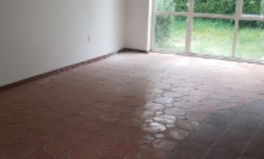 CASA EN RENTA EN TECAMACHALCO