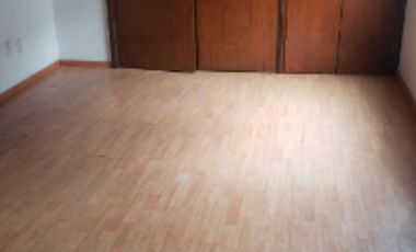 CASA EN RENTA EN TECAMACHALCO