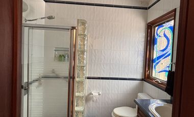 ESPECTACULAR CASA CON AMPLIOS ESPACIOS