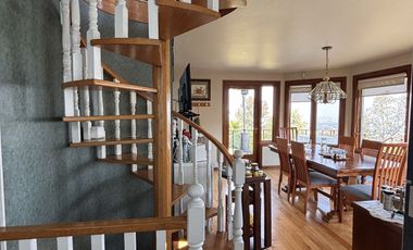 ESPECTACULAR CASA CON AMPLIOS ESPACIOS