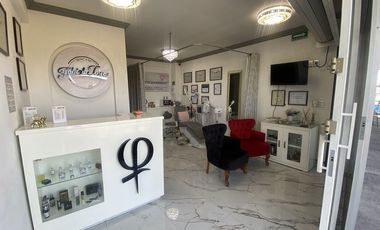 Venta local en pequeña plaza. Lateral Recta. Bello Horizonte