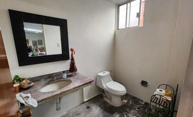 Venta oficina en planta baja. Col. Gabriel Pastor 2a Sección