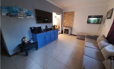 Casa Americana 4 ambientes Ituzaingo Norte