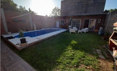 Casa Americana 4 ambientes Ituzaingo Norte