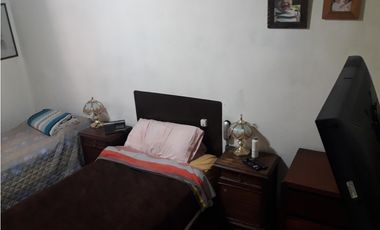 Casa 2 ambientes-Tipo Chalet   Oportunidad - Ituzaingó Norte