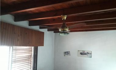 Casa Tipo Chale 4 Ambientes  - Moron Sur