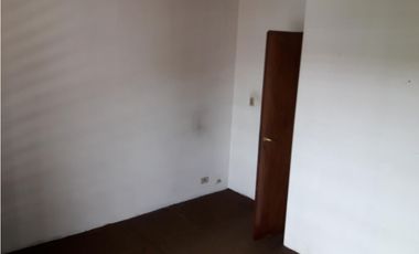 Casa Tipo Chale 4 Ambientes  - Moron Sur