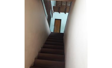 Casa Tipo Chale 4 Ambientes  - Moron Sur