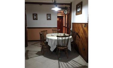 Casa Chalet 6 Ambientes- Ituzaingó Norte