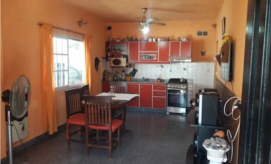 PH 4 Ambientes- Ituzaingó Norte- Permuta