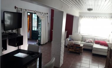 Casa 4 Ambientes - Casa estilo Campo - Castelar Sur