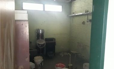 Edificio Comercial - Oportunidad Retasado-Ituzaingó Sur