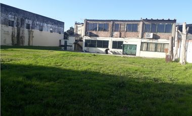 Edificio Comercial - Oportunidad Retasado-Ituzaingó Sur