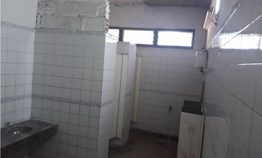Edificio Comercial - Oportunidad Retasado-Ituzaingó Sur