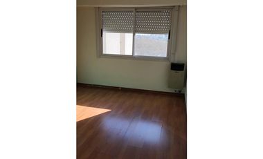 Venta Departamento 2 ambientes con cochera