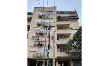 Venta Departamento 2 ambientes con cochera