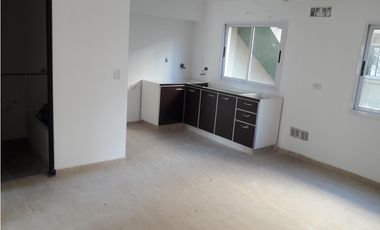 Departamento 3 Ambientes a Estrenar con Cochera. - Castelar Norte