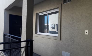 Departamento 3 Ambientes a Estrenar con Cochera. - Castelar Norte