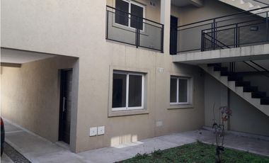 Departamento 3 Ambientes a Estrenar con Cochera. - Castelar Norte
