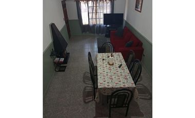 Casa 4 Ambientes en  Venta Ituzaingo Norte