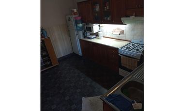 Casa 4 Ambientes en  Venta Ituzaingo Norte