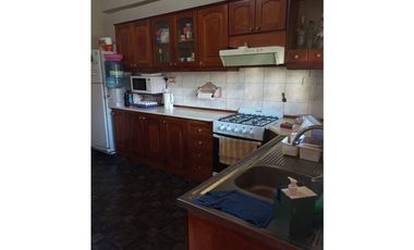 Casa 4 Ambientes en  Venta Ituzaingo Norte