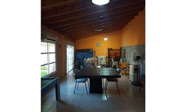 Casa 4 Ambientes en  Venta Ituzaingo Norte