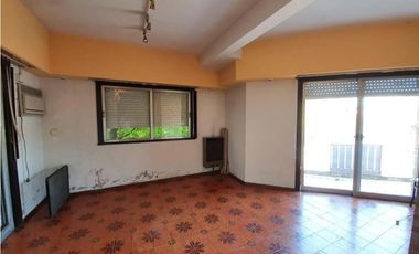 CASA AMERICANA3 AMBIENTES EN DOS PLANTAS CON LOCAL COMERCIAL- Ituzaingó Norte